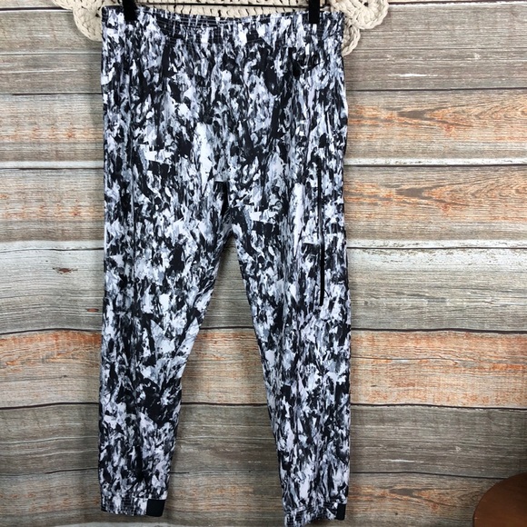 Nike Pants - Nike Joggers sports Workout Pants  Size XL
